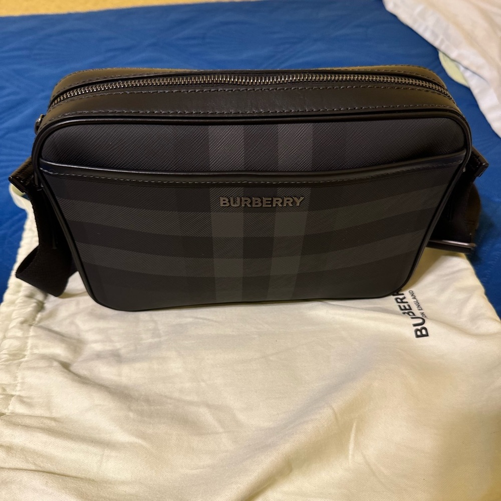 2023 Men’s Burberry Muswell Camera Bag